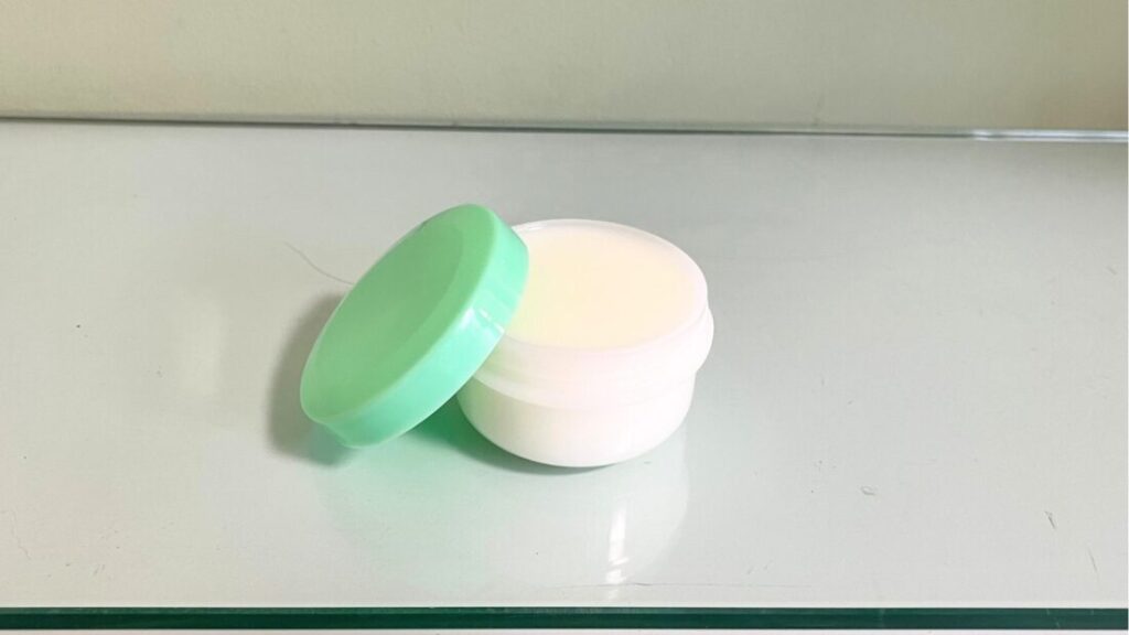 保湿剤
